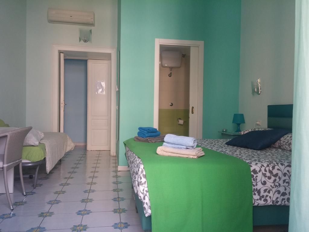 Viaggio A Napoli B&B Exterior photo